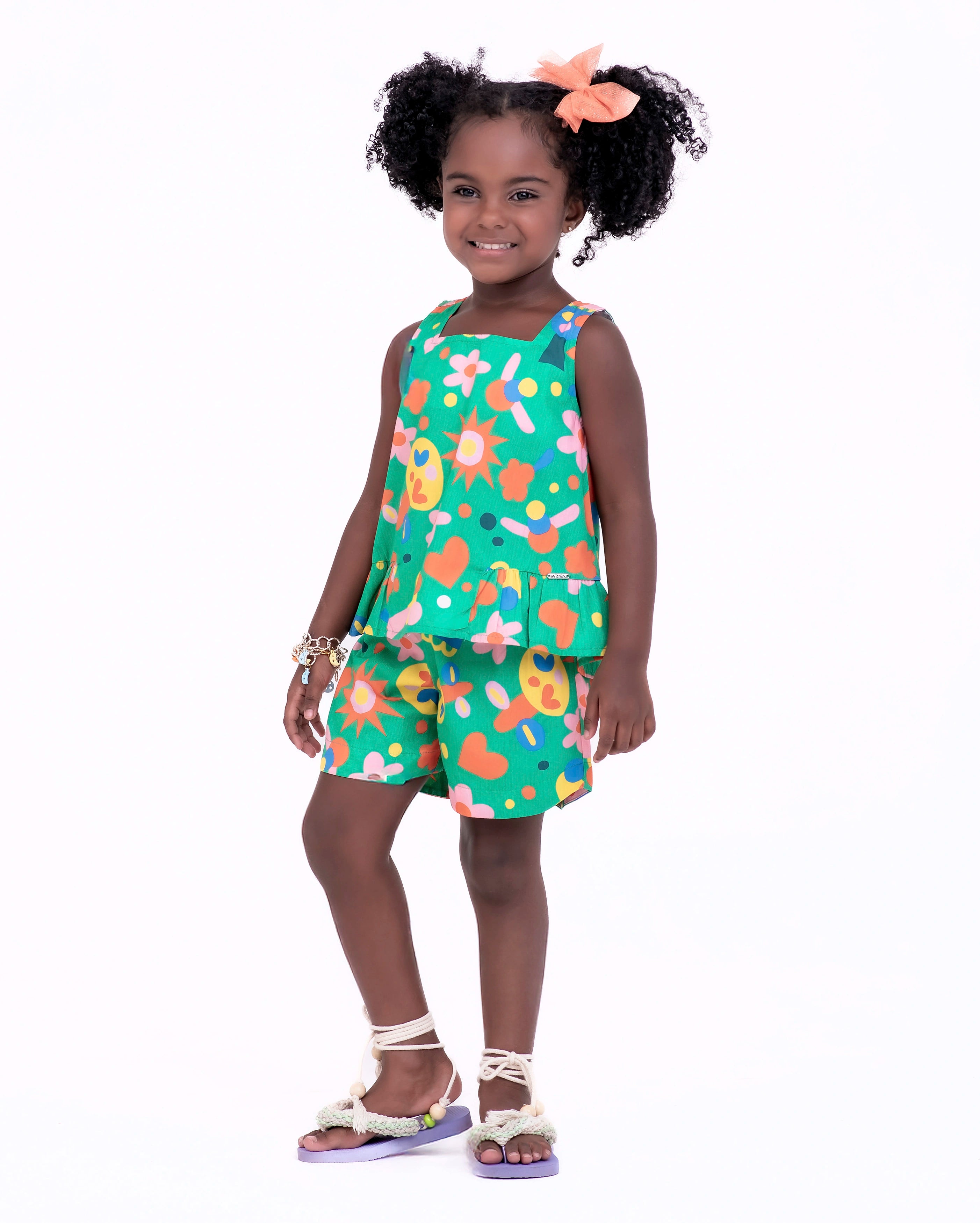 Conjunto com blusa de alças e short com estampa floral infantil feminino Antonita para meninas de 2 a 10 anos