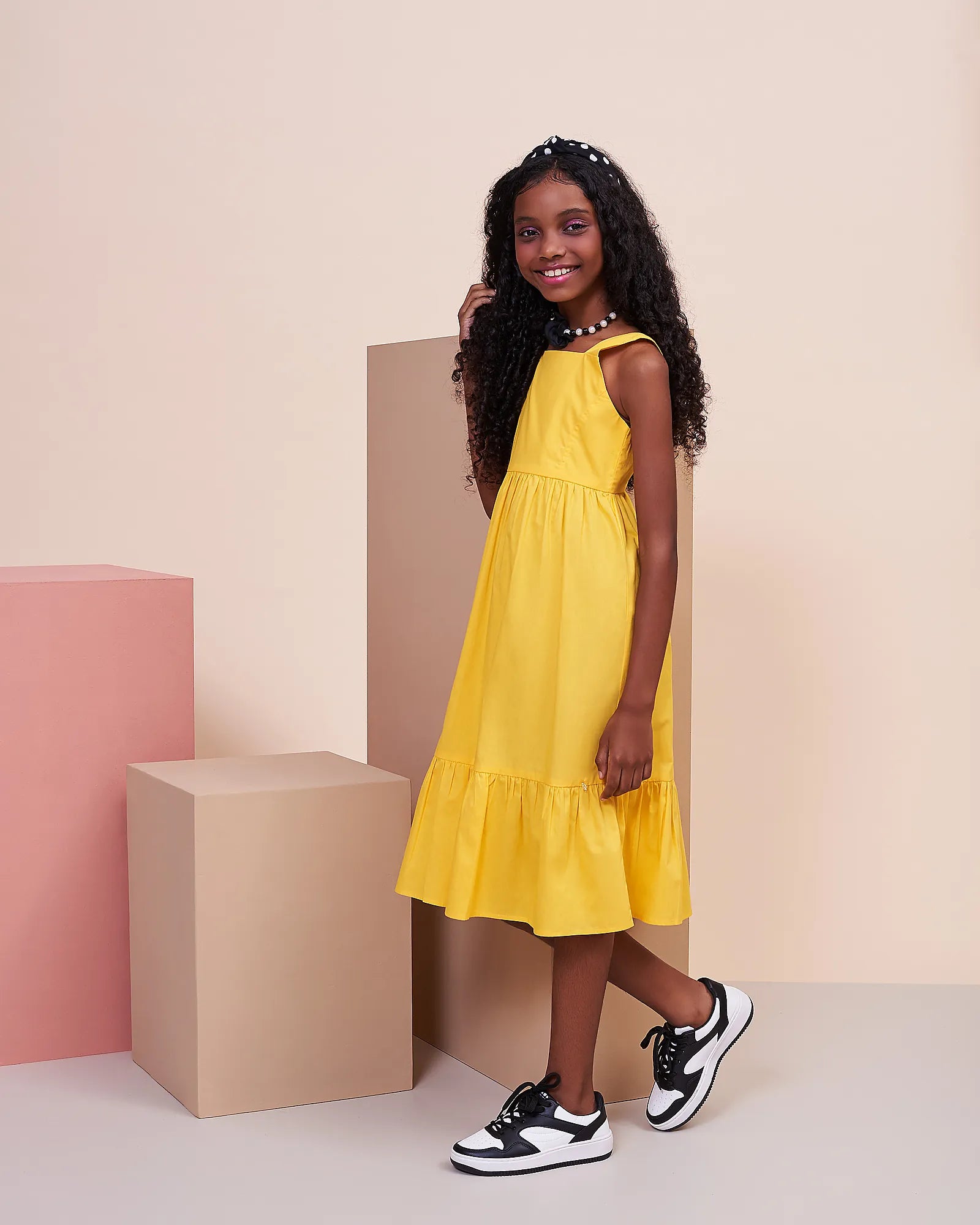 Vestido midi amarelo com alças retas e saia em camadas, feminino infantil