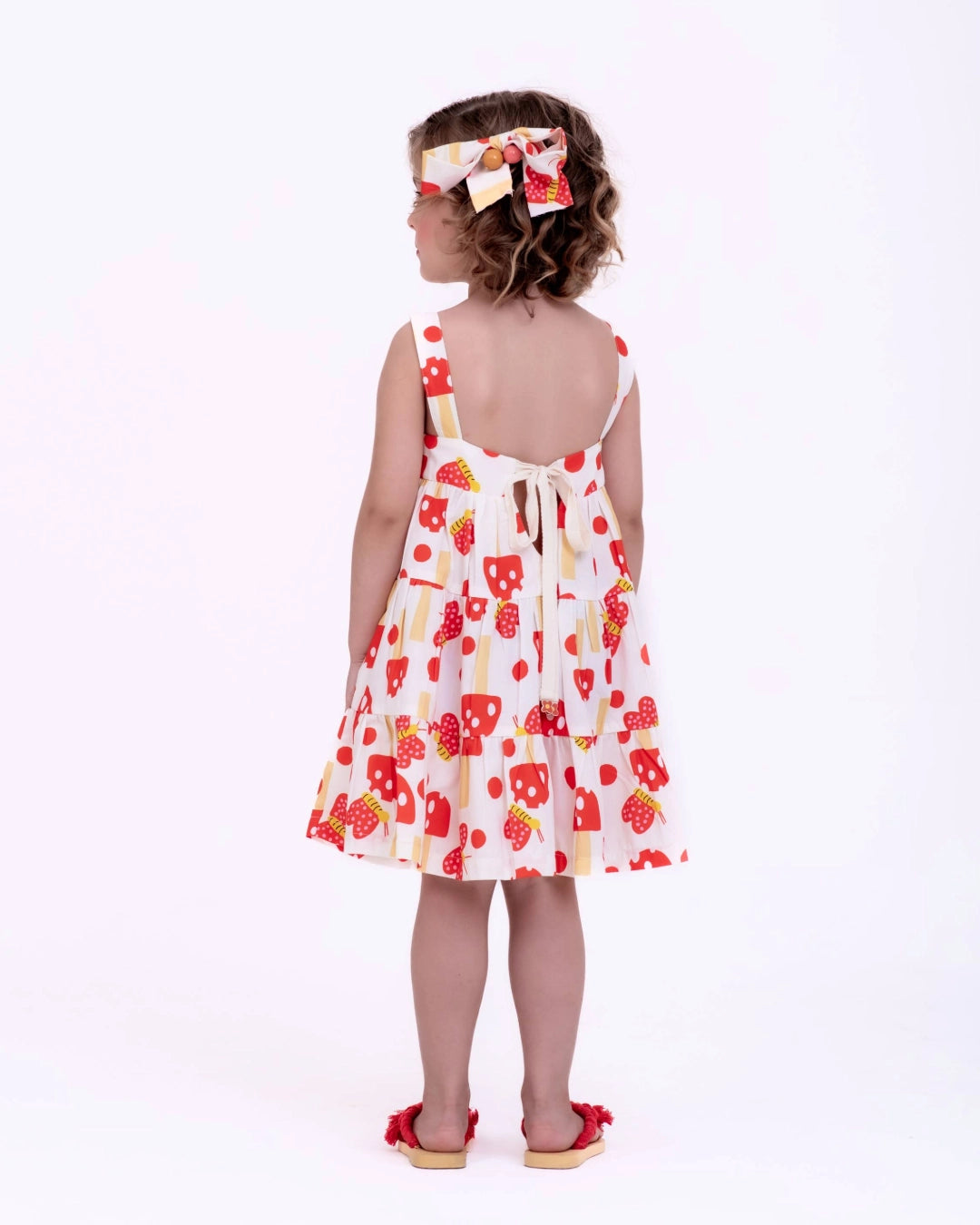 Vestido curto com estampa Cogumelos infantil feminino Antonita para meninas de 2 a 10 anos