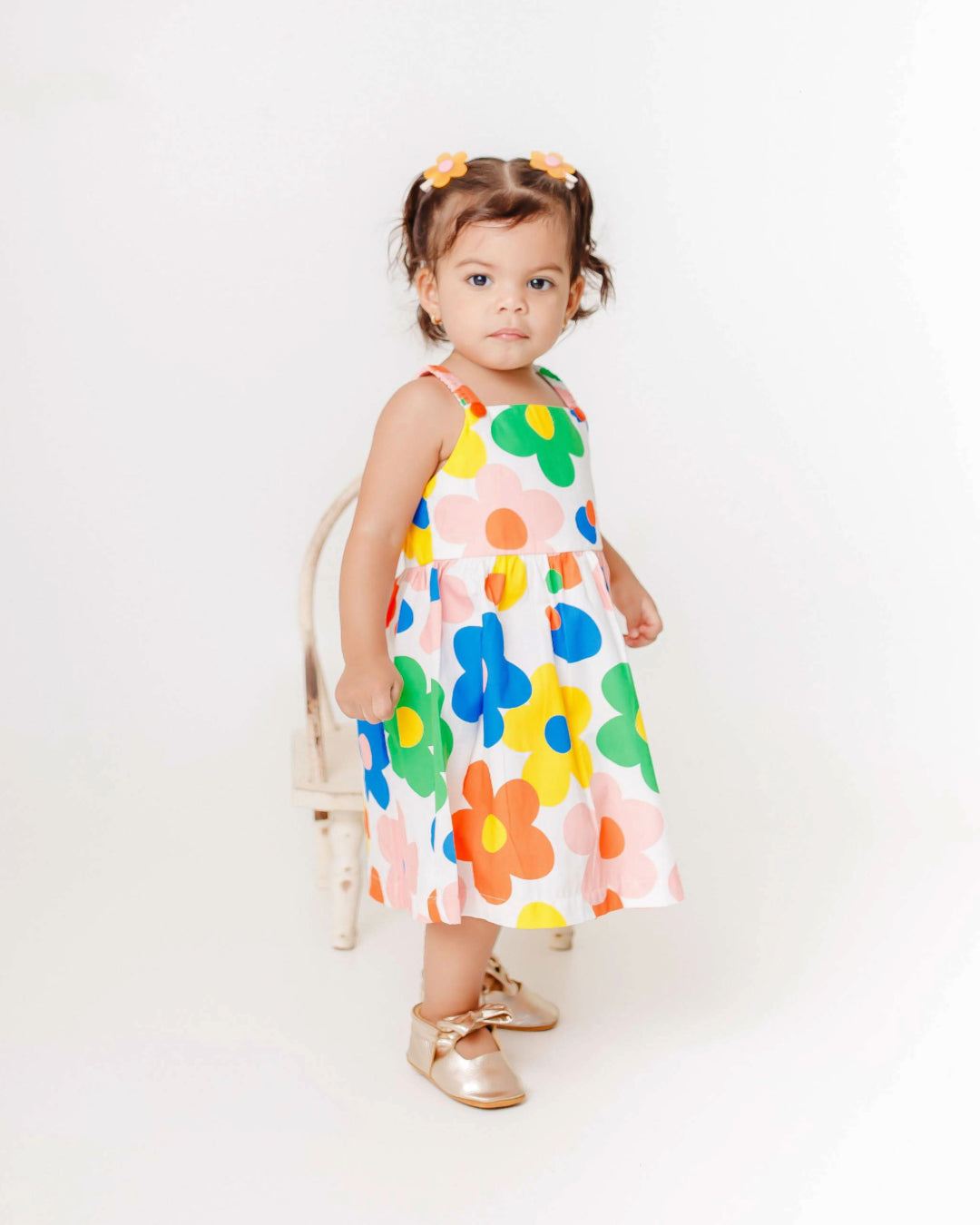 Vestido com estampa de flores coloridas infantil feminino Antonita para meninas de 2 a 10 anos