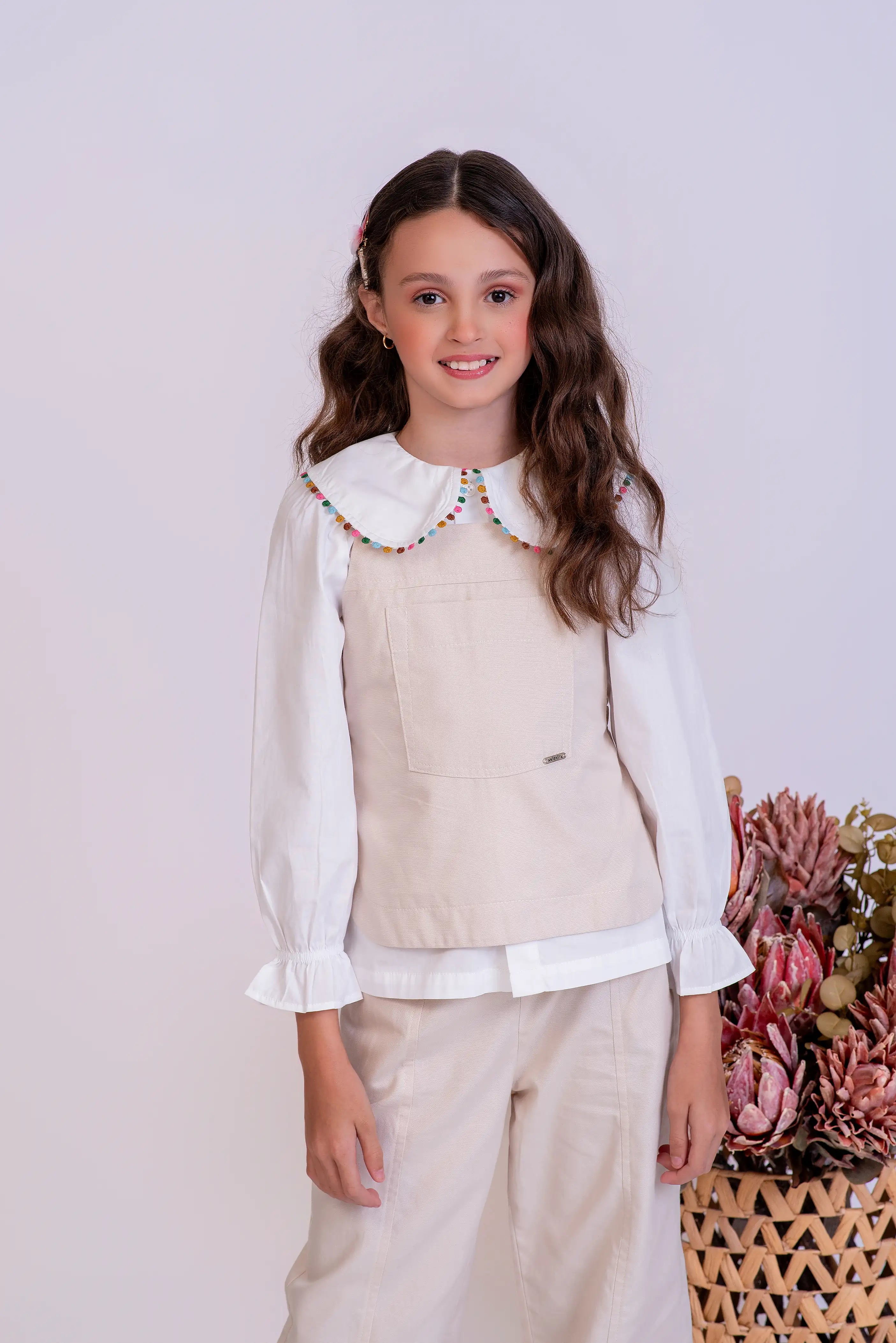 Camisa com gola e pontos coloridos infantil feminino Antonita para meninas 