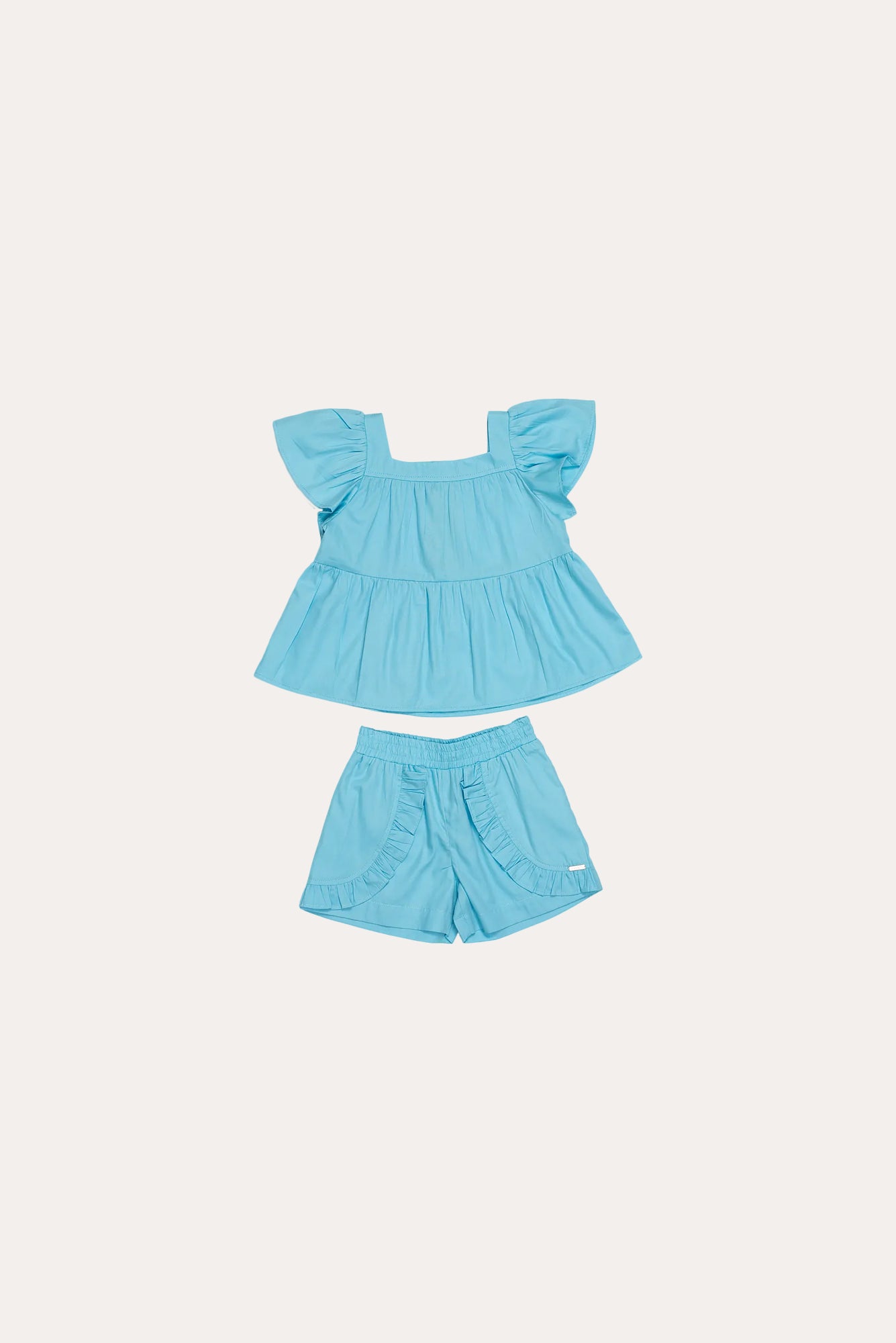 Conjunto feminino infantil azul com blusa de mangas amplas e short com babados