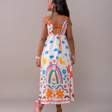 Vestido longo infantil com estampa de arco-íris, flores e nuvens coloridas