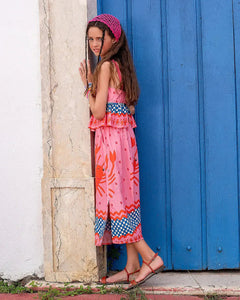 Conjunto infantil feminino com blusa de alças e saia rosa com estampa de lagostas