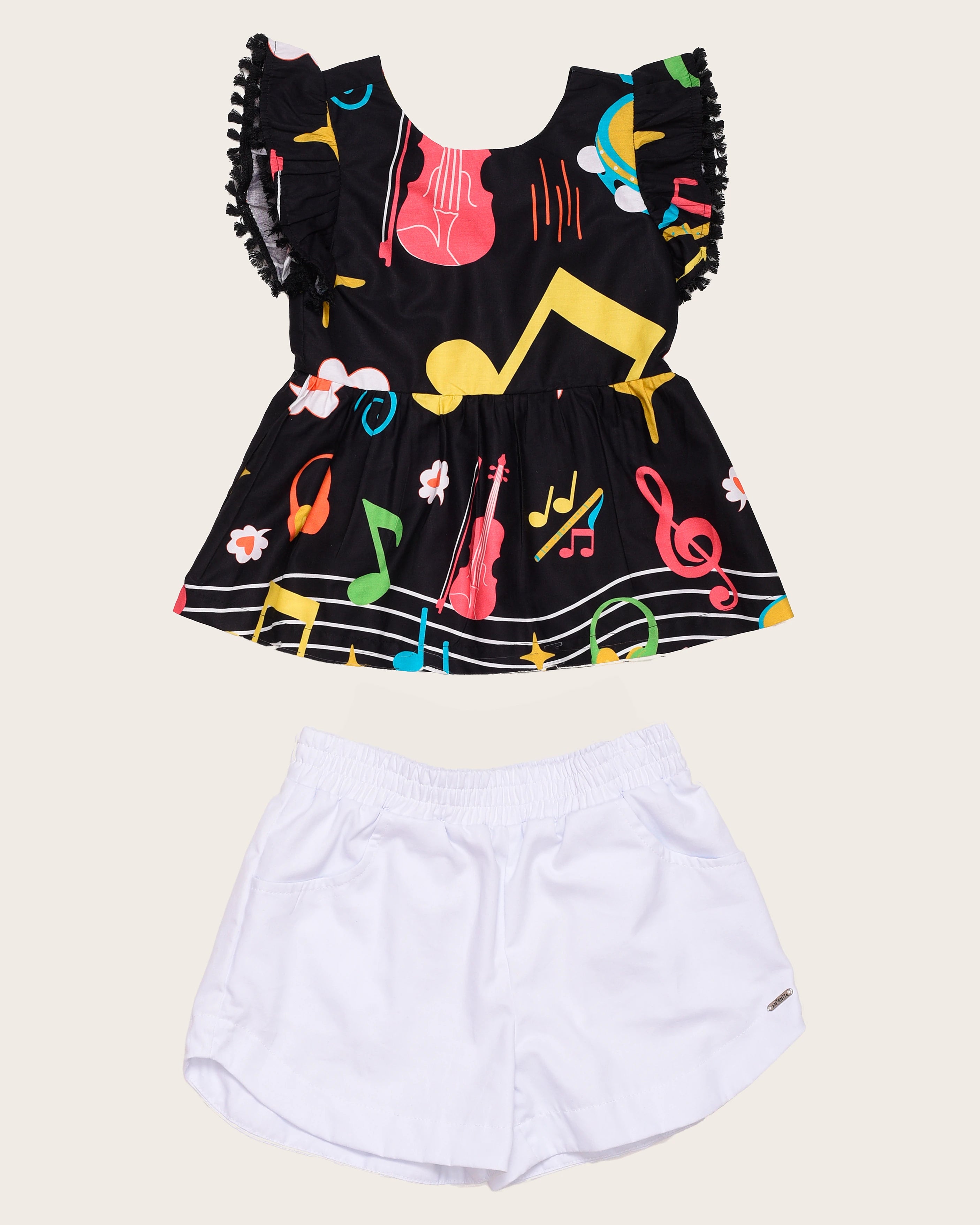 Conjunto com estampa Musical e short branco infantil feminino Antonita para meninas 