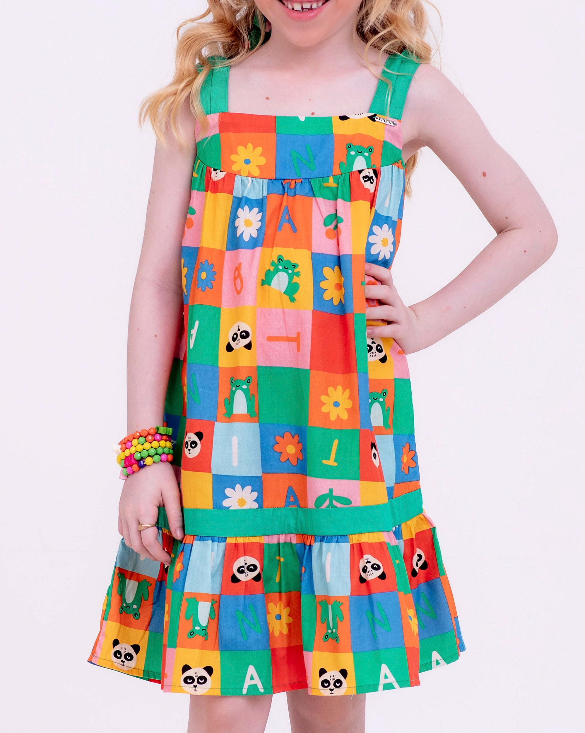 Vestido de alça com estampa Caça-Palavras infantil feminino Antonita para meninas de 2 a 10 anos