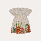 Vestido infantil feminino com estampa floral vibrante e mangas amplas
