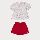 Conjunto infantil feminino com blusa de cerejas e short vermelho