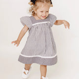 Vestido com estampa Abelhas infantil feminino Antonita para meninas de 2 a 10 anos