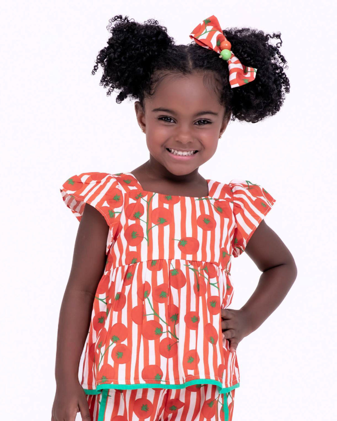Conjunto com estampa Tomatinhos infantil feminino Antonita para meninas de 2 a 10 anos