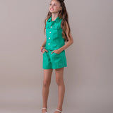 Conjunto infantil feminino verde com blusa sem mangas e saia elástica, detalhes em babados