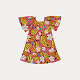 Vestido infantil com estampa de bananas e flores, mangas amplas e saia em camadas