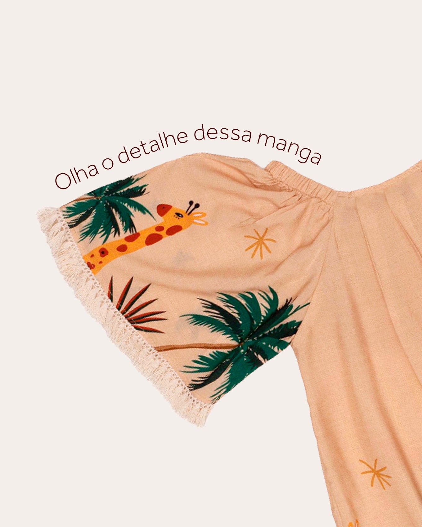 Macaco infantil com estampa de safári, mangas bufantes e caimento solto