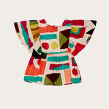 Conjunto feminino infantil com blusa estampada em formas geométricas e short laranja