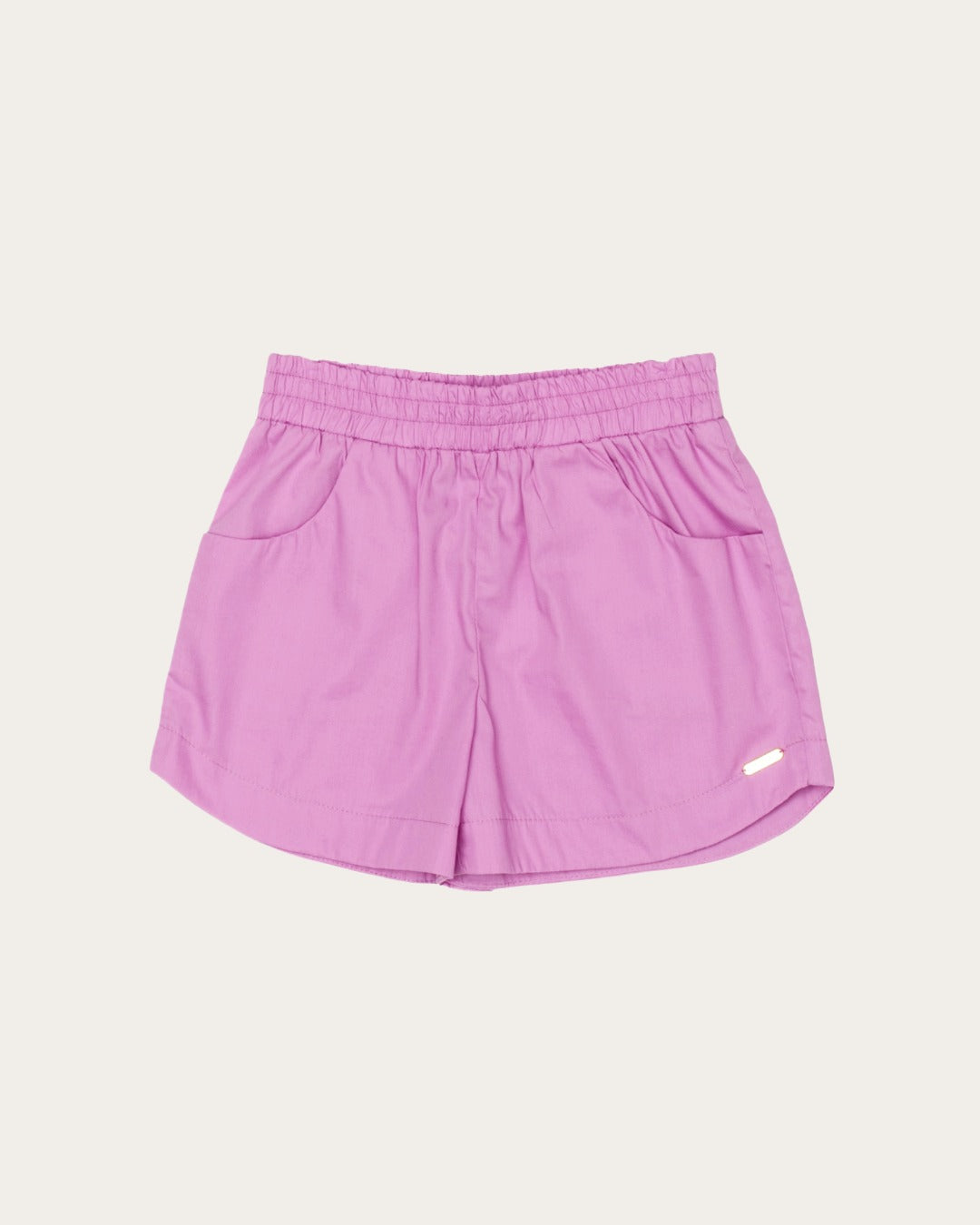 Conjunto infantil feminino lilás com blusa de alças largas e short, detalhes em babados