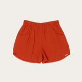 Conjunto infantil com blusa de mangas amplas e shorts laranja, estampa de elefante e natureza