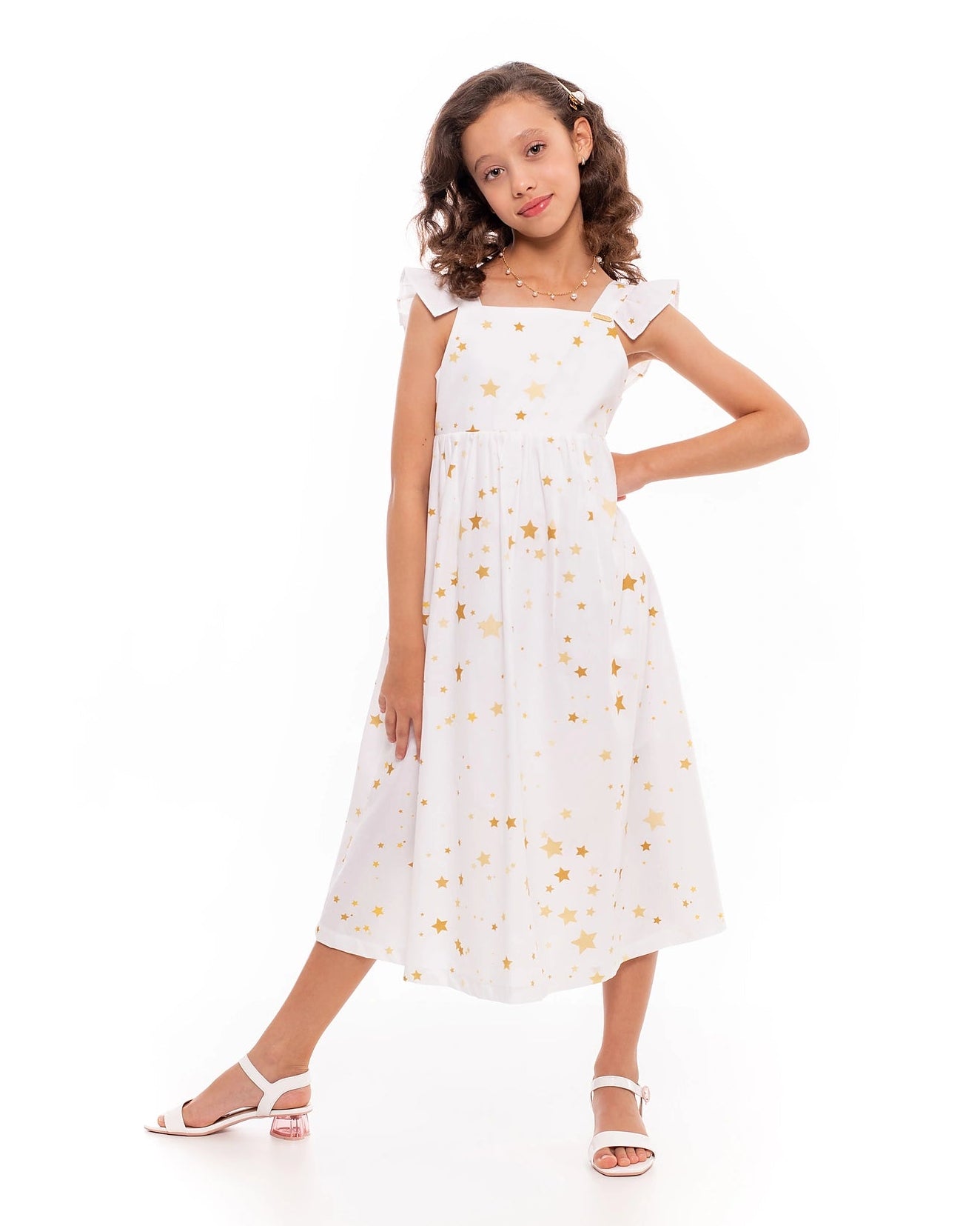 Vestido midi feminino infantil com alças largas, babados e estampa de estrelas