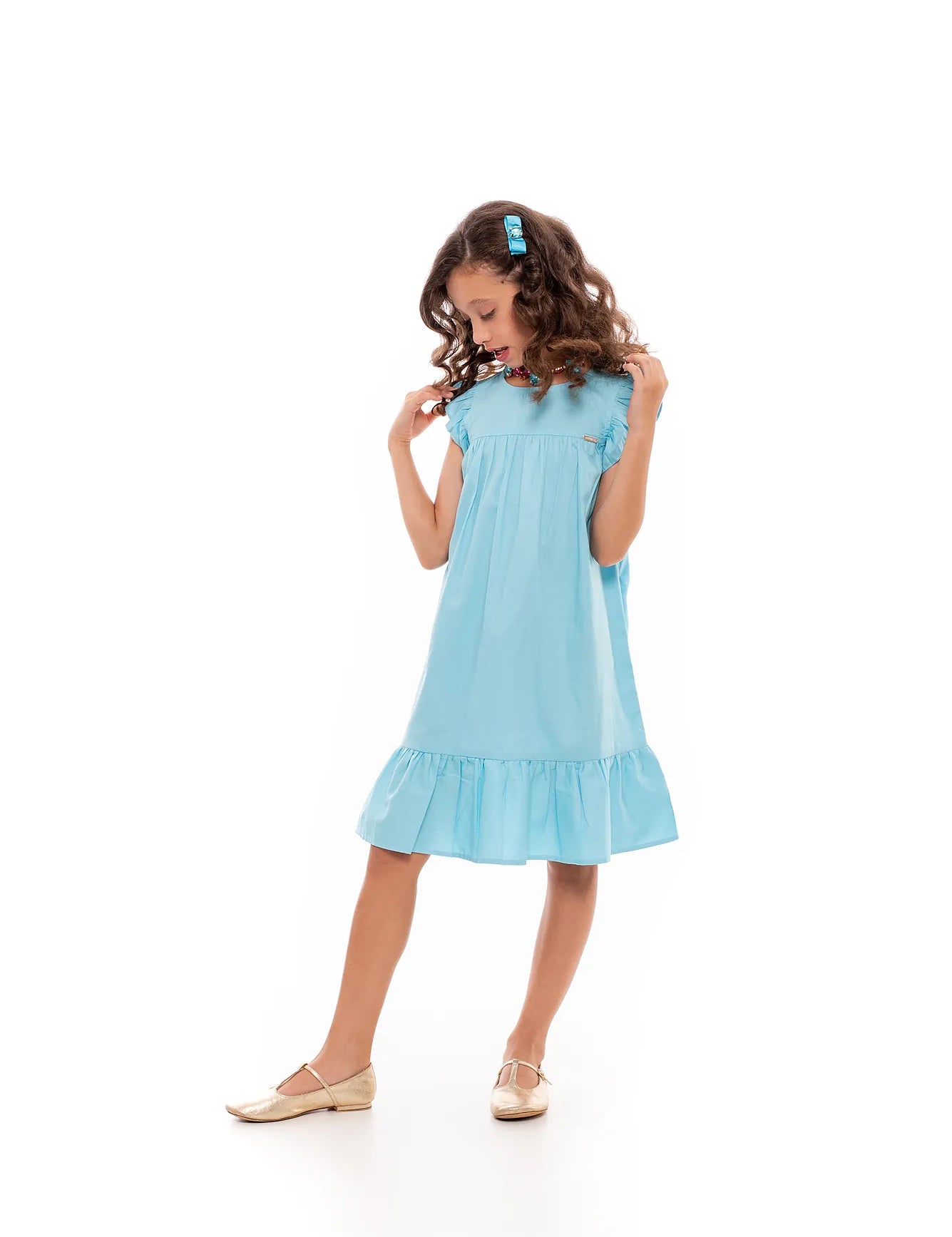 Vestido infantil feminino azul com mangas bufantes e saia de babado