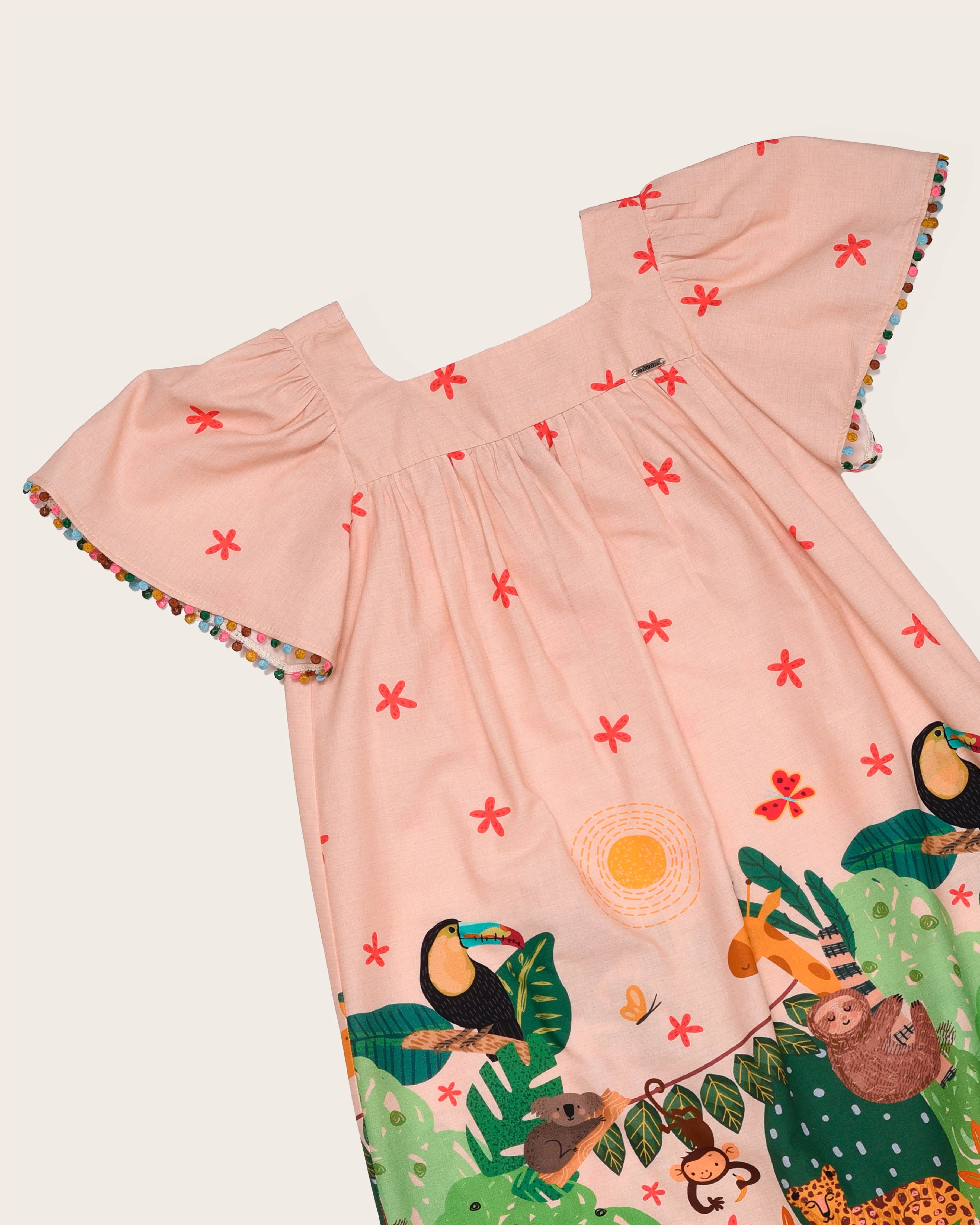Vestido curto com estampa Amazonia infantil feminino Antonita para meninas