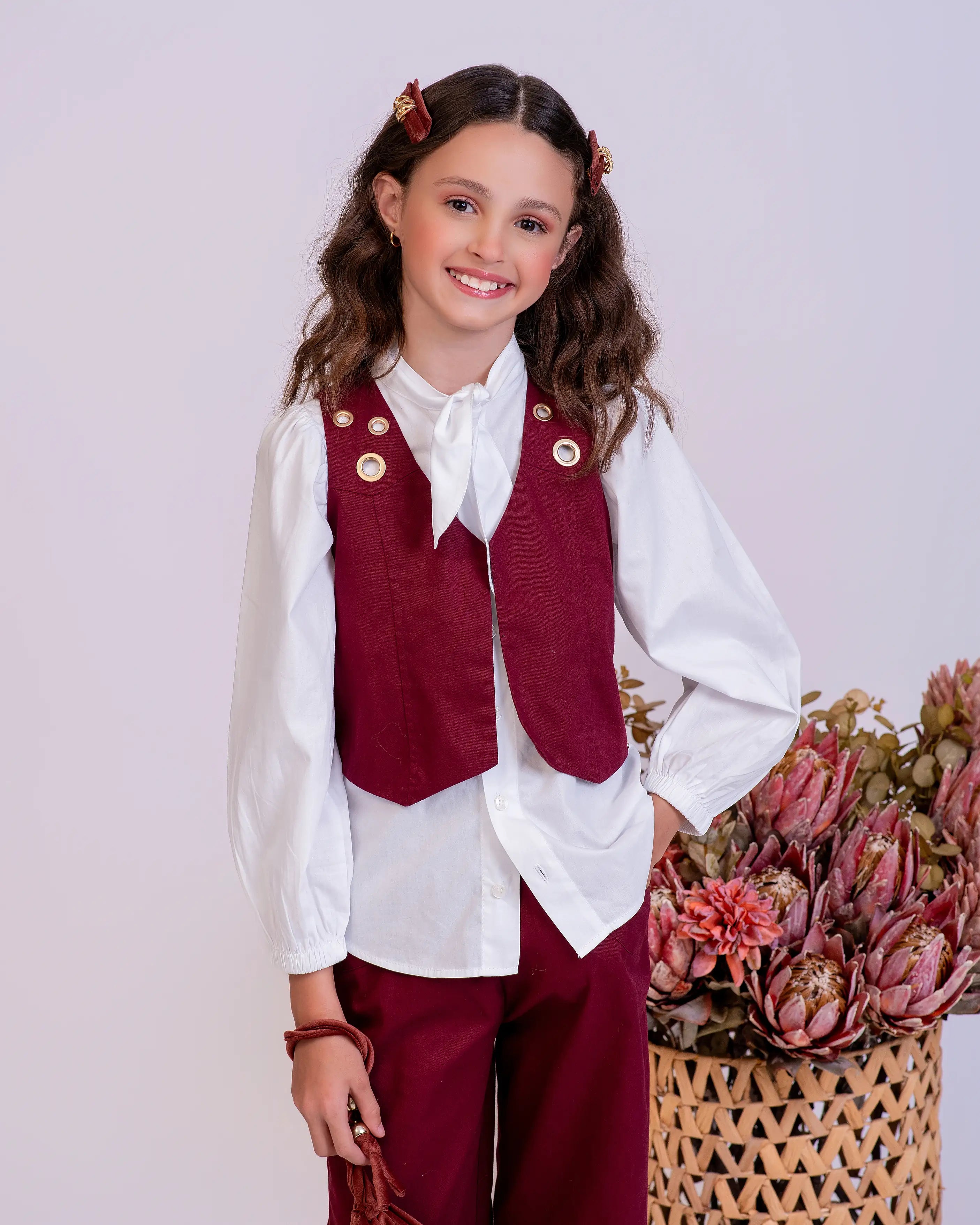 Conjunto com blusa cropped e calça ampla infantil feminino Antonita para meninas 