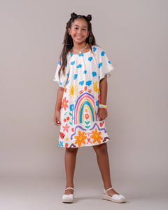 Vestido infantil com mangas bufantes, estampa de flores e arco-íris, ideal para meninas
