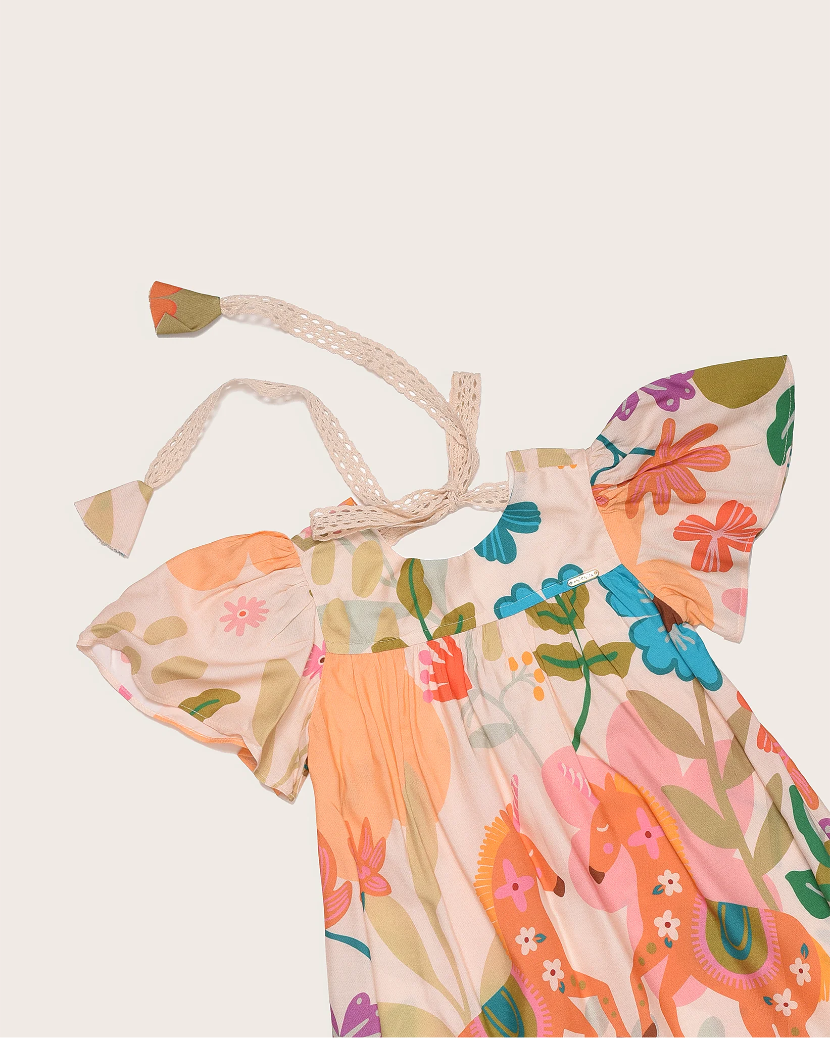 Vestido curto com estampa Uni infantil feminino Antonita para meninas de 2 a 10 anos.