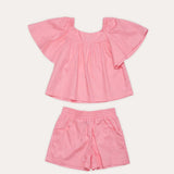 Conjunto rosa infantil feminino com blusa de mangas amplas e short leve