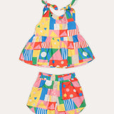 Conjunto infantil feminino com blusa de alças largas e short, estampa geométrica colorida