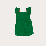 Macacao verde feminino infantil com alças largas e babados, ideal para meninas