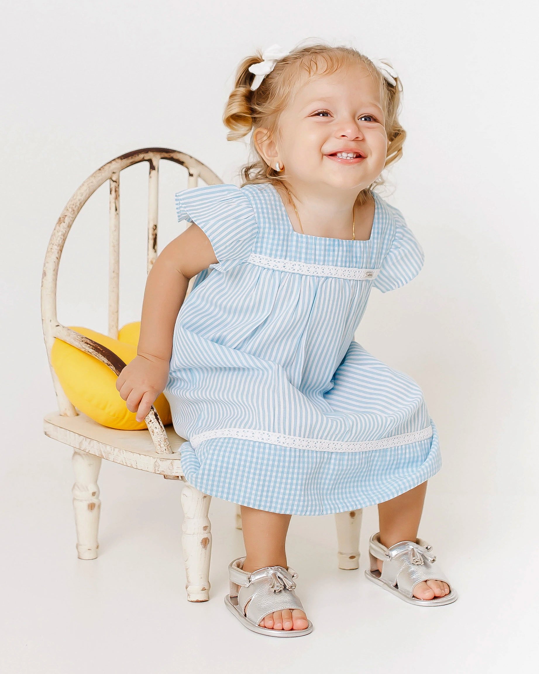 Vestido com estampa Abelhas infantil feminino Antonita para meninas de 2 a 10 anos