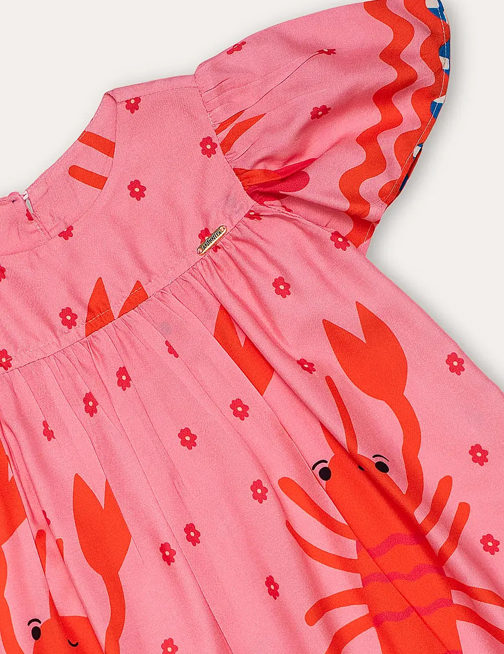 Vestido infantil rosa com estampa de lagostas e mangas bufantes, ideal para meninas de 0 a 3 anos