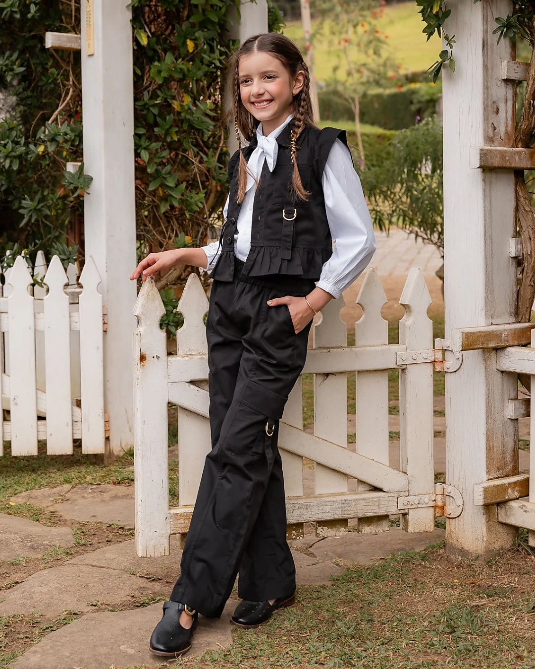 Calça com alças laterais infantil feminino Antonita para meninas